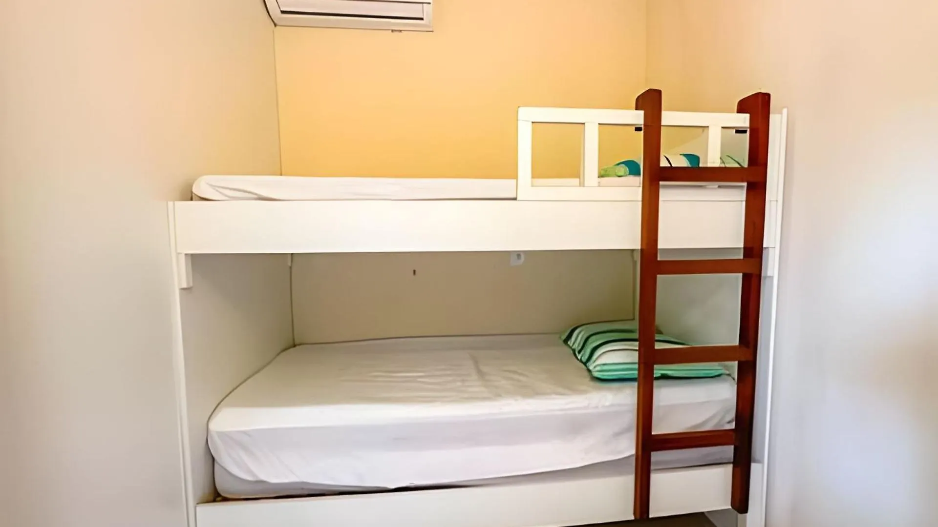Condominio Isana Garopaba Hébergement de vacances
